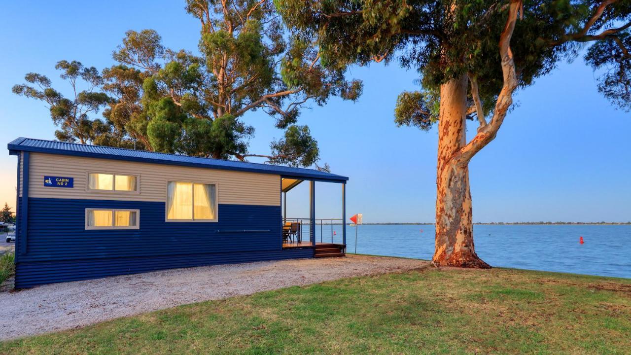Lake Boga Caravan Park Экстерьер фото
