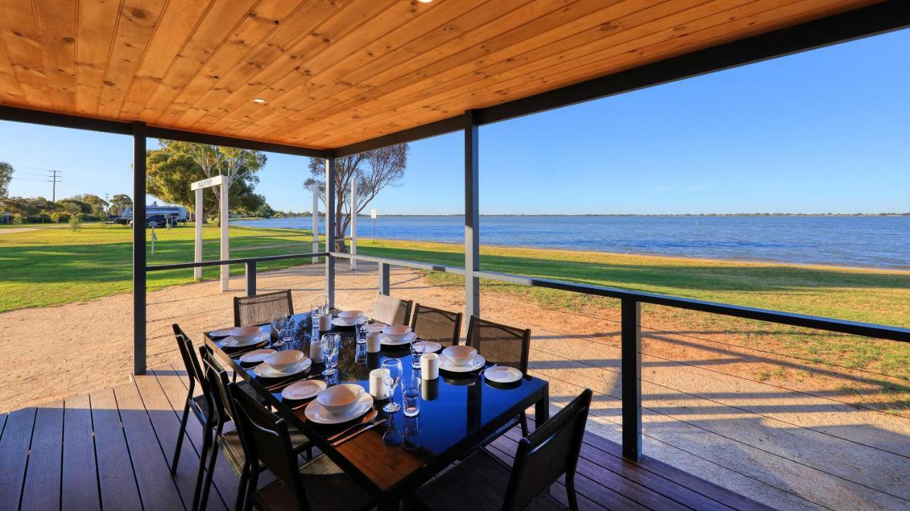 Lake Boga Caravan Park Экстерьер фото