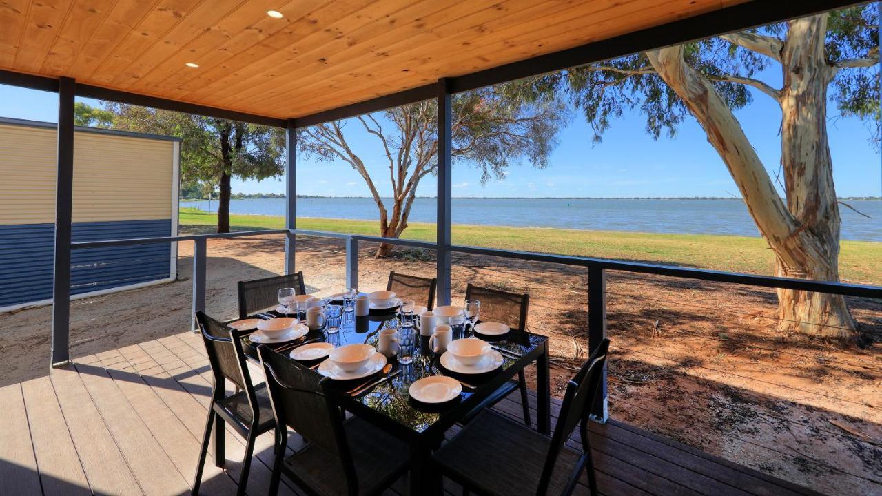 Lake Boga Caravan Park Экстерьер фото