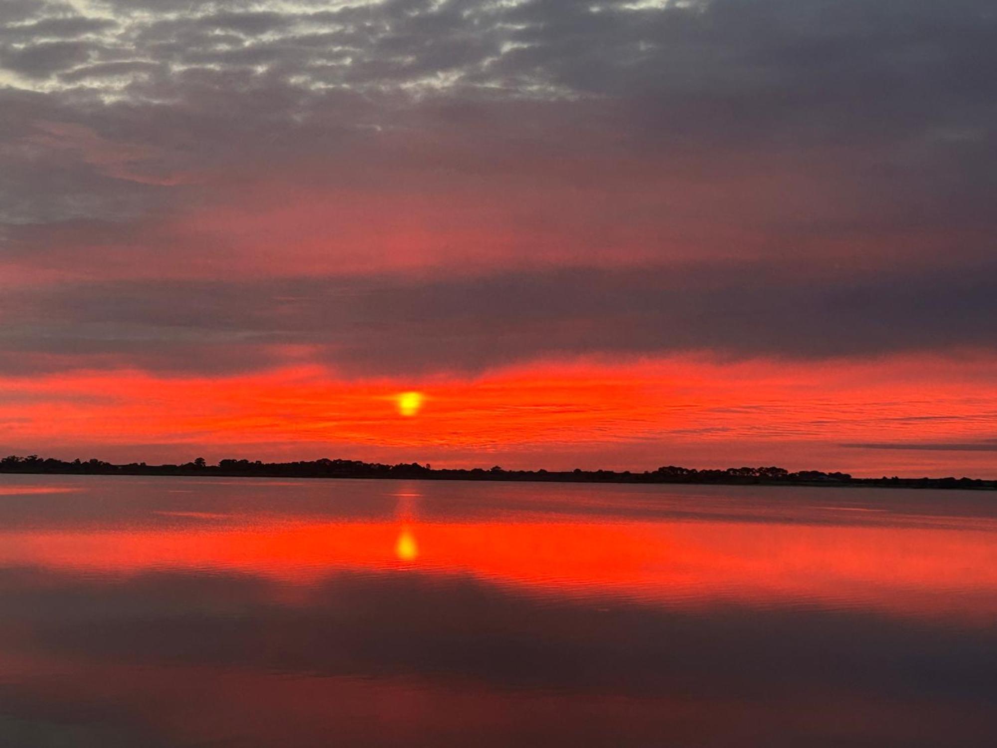 Lake Boga Caravan Park Экстерьер фото